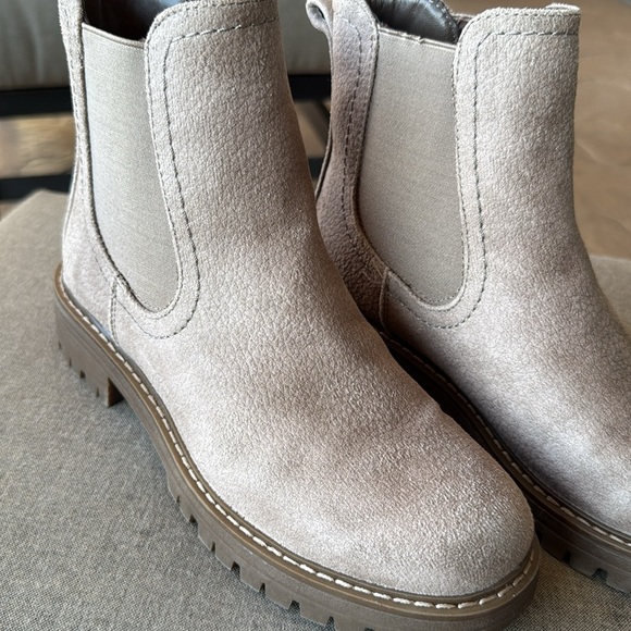 WOMEN'S CLIFFS BY WHITE MOUNTAIN MASTERY CHELSEA BOOTIES - Picture 5 of 9